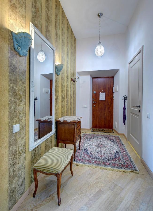 Romantic City Center Apartment In Old Town Vilnius Bagian luar foto