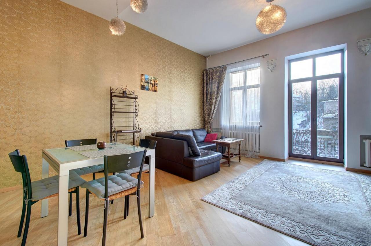 Romantic City Center Apartment In Old Town Vilnius Bagian luar foto